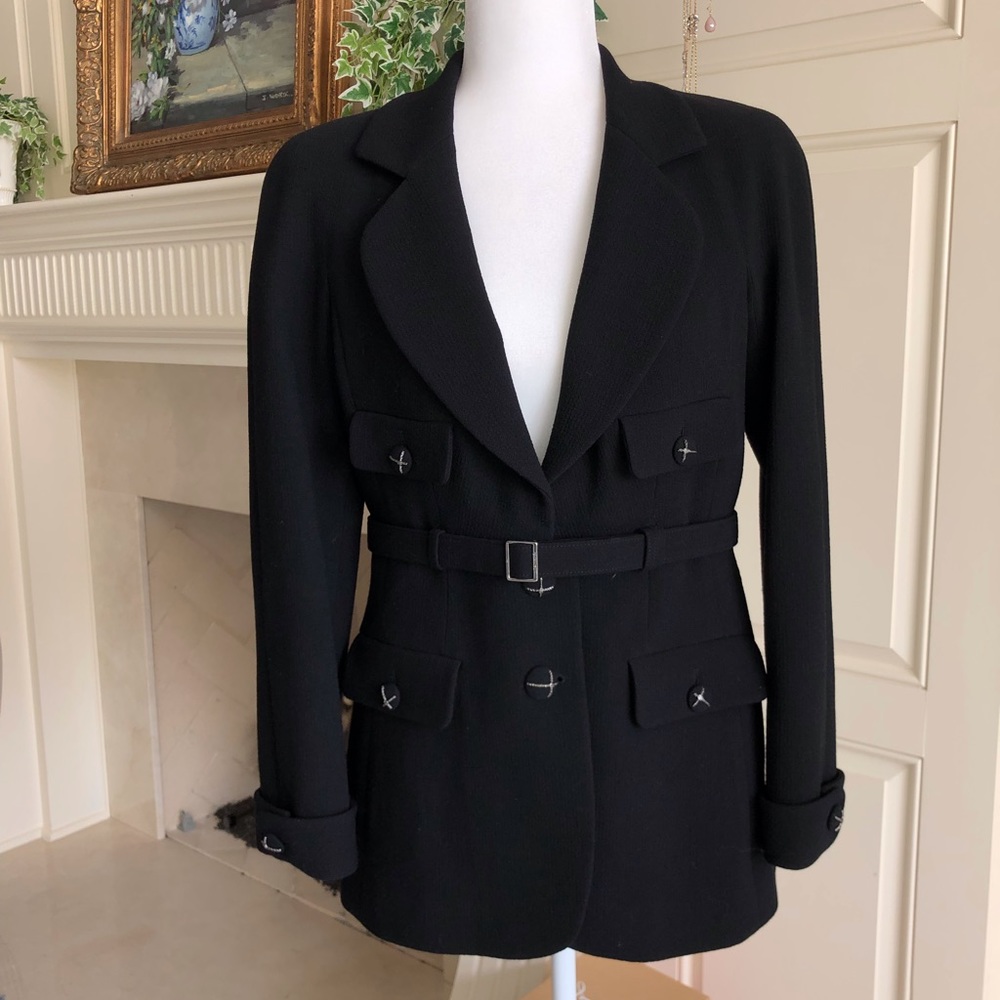 Chanel Classic Black 4 Pocket Boucle Belted Jacket Size 40